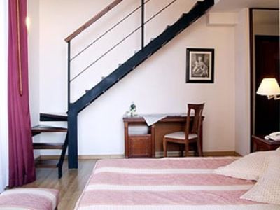 Hotel Comte Tallaferro Besalu Luaran gambar